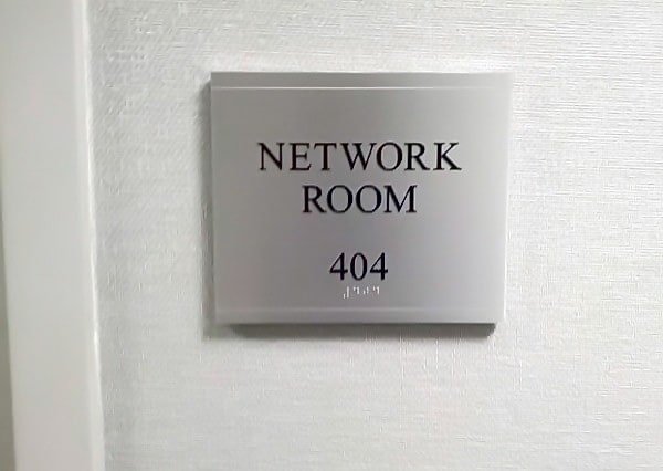 Storia Network Room 404